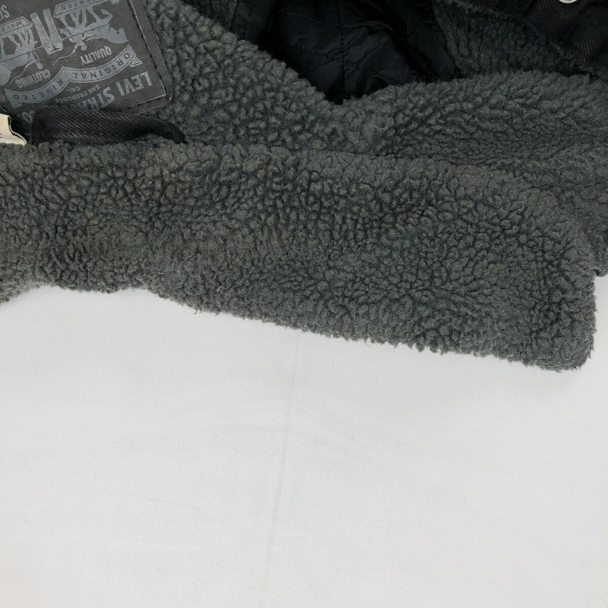 古着 リーバイス Levis 中綿入り ブラックデニムボアジャケット メンズM相当 /eaa645708 【中古】 【260517】